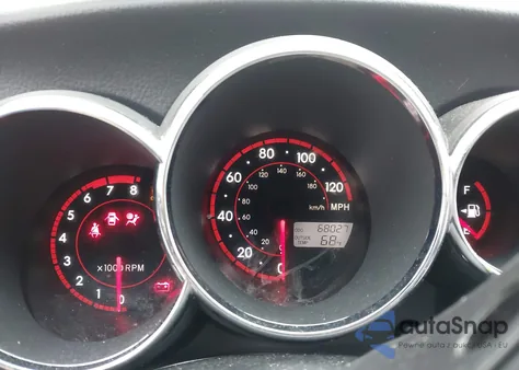 2006 Toyota Matrix Xr z USA, uszkodzony, nr VIN 2T1KR30E76C571883